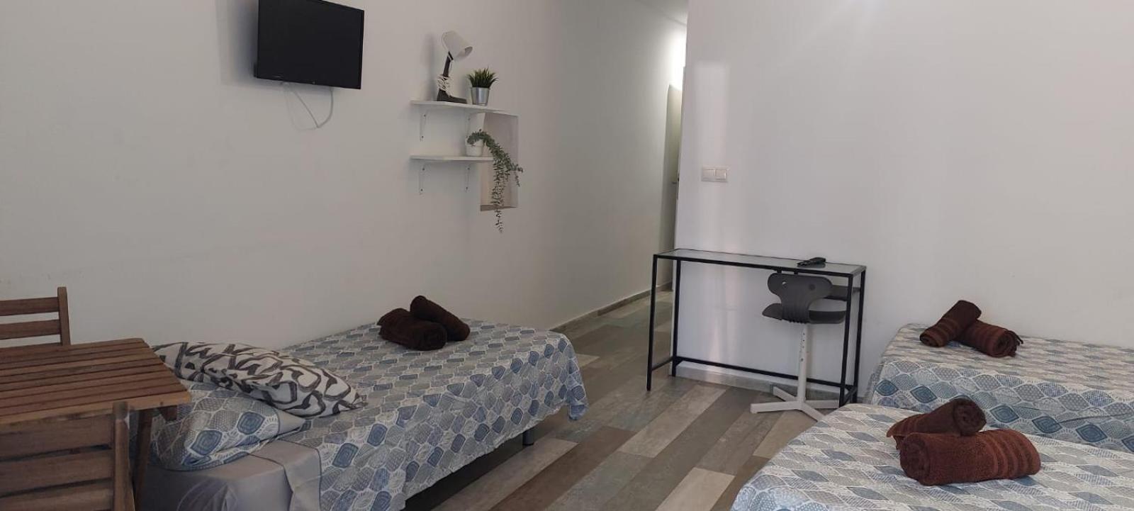Serrano Home Valence Extérieur photo