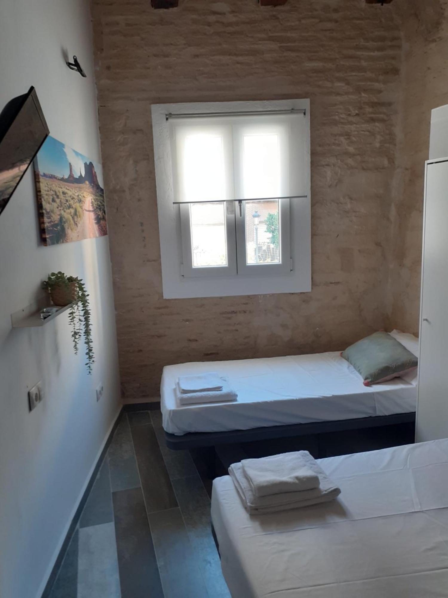Serrano Home Valence Chambre photo
